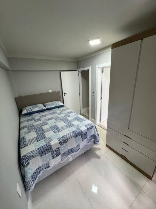 Apartamento Aparto Canto Da Praia /40M D Mar Bombinhas Exterior foto